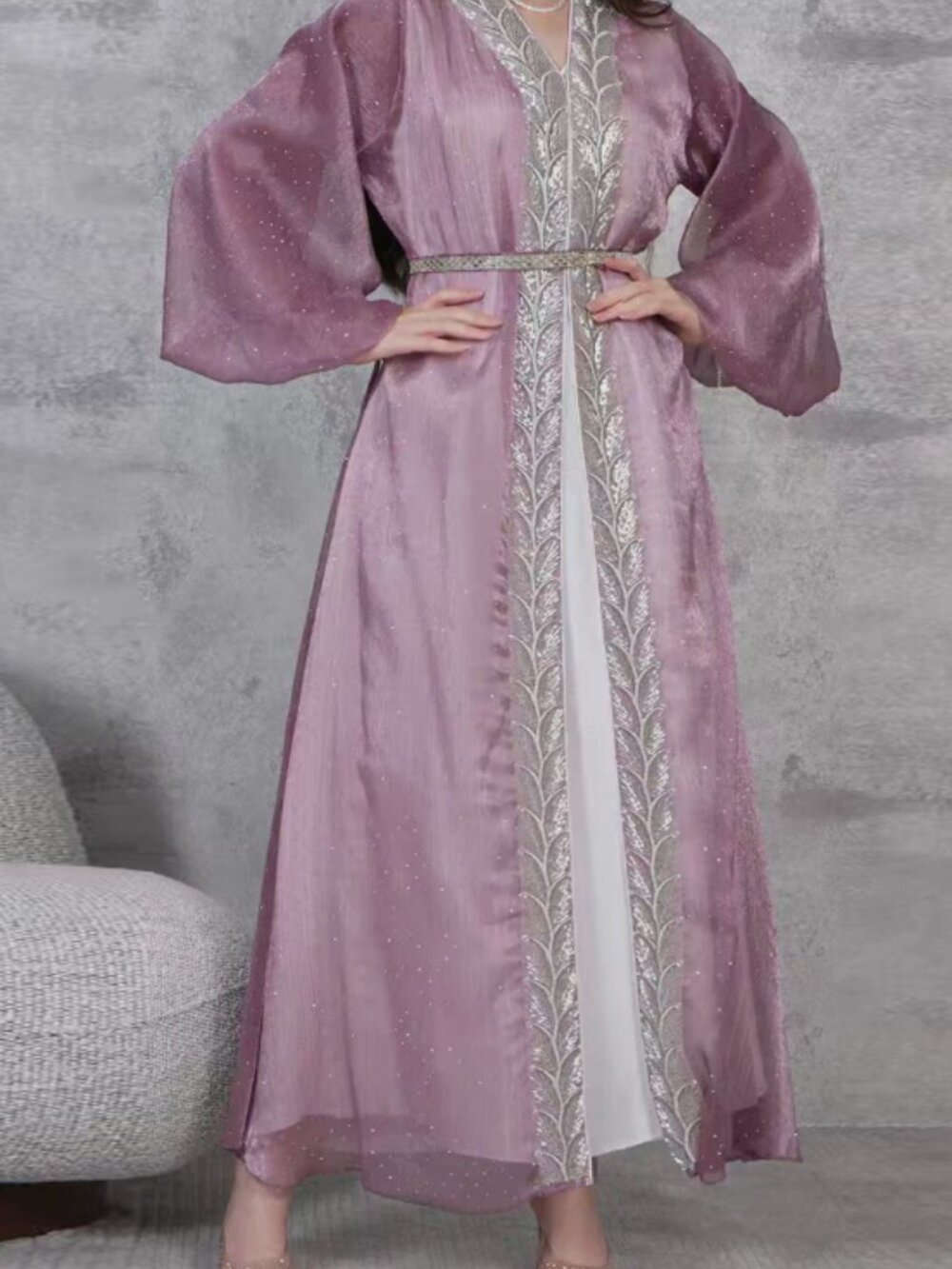 Satin Embroidered Open Set with Belt (Size M)